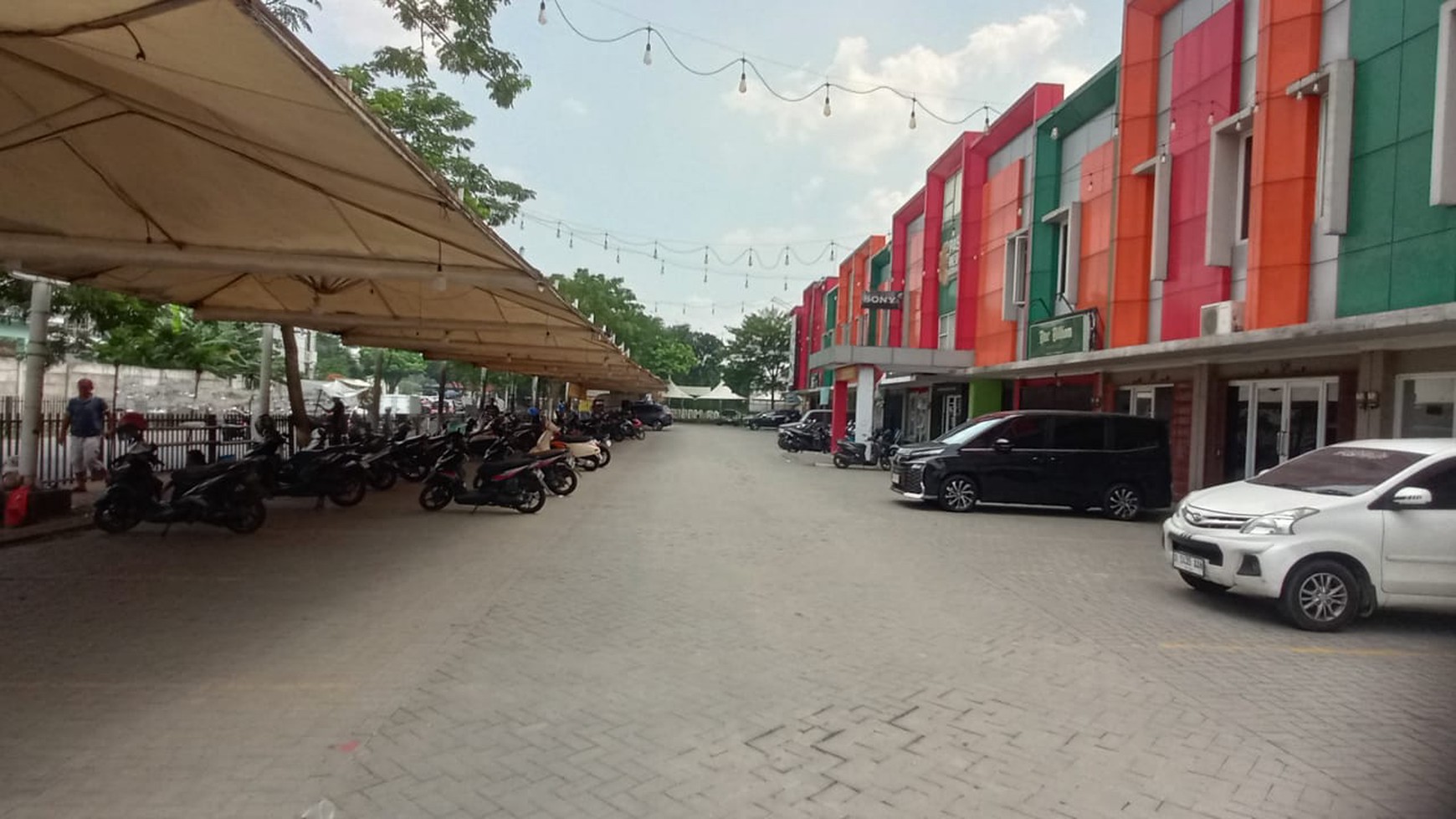 Dijual Ruko Gandeng 2 Lantai dan Siap Pakai @Graha Raya 