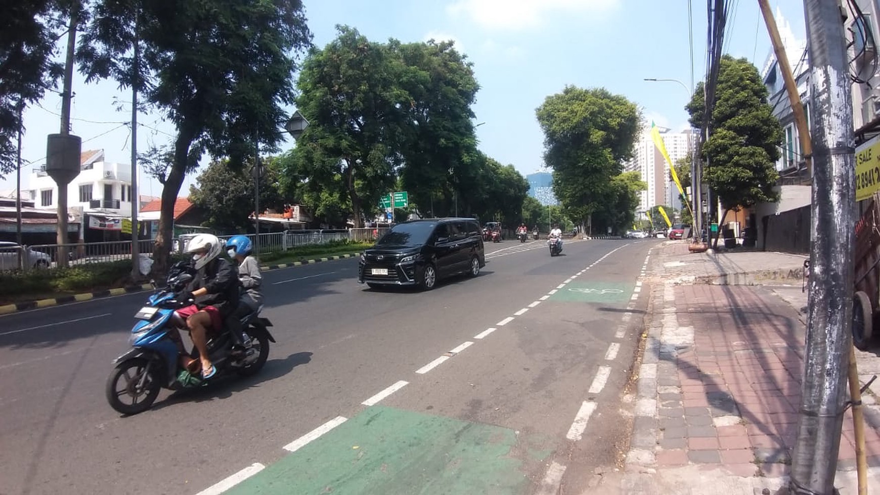 Ruko 4.5 Lantai di Jl. KH. Abdullah Syafii, Tebet