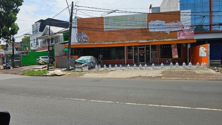 Disewakan Ruang Usaha Lokasi Strategis Pinggir Jalan @Bintaro