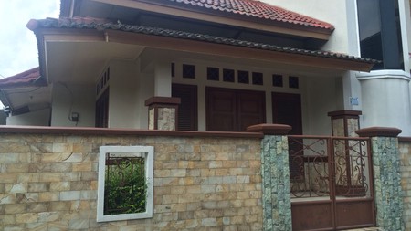 DI jual rumah cantik di kranggan permai siap huni