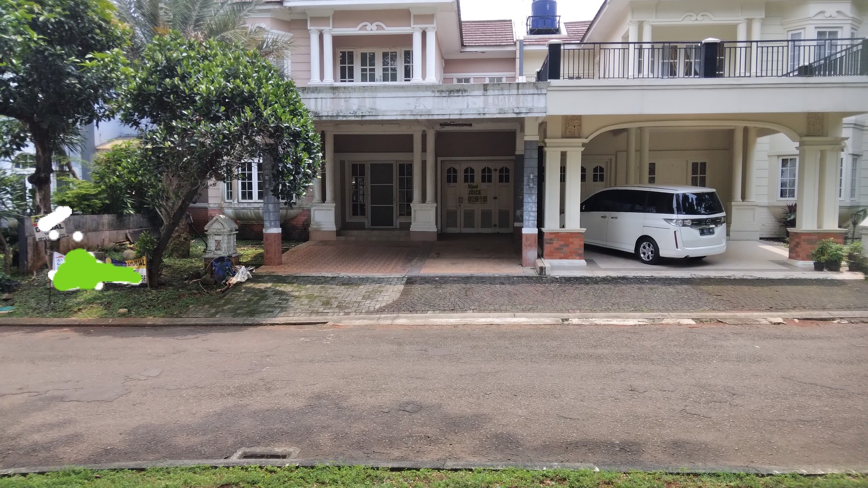 Di jual rumah depan taman di kota wisata cibubur san fransisco