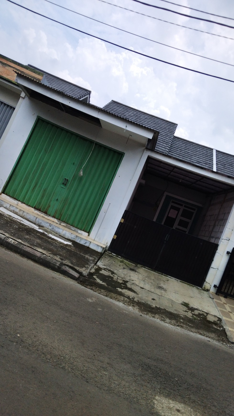 Di jual rumah di metland cileungsi sektor 6