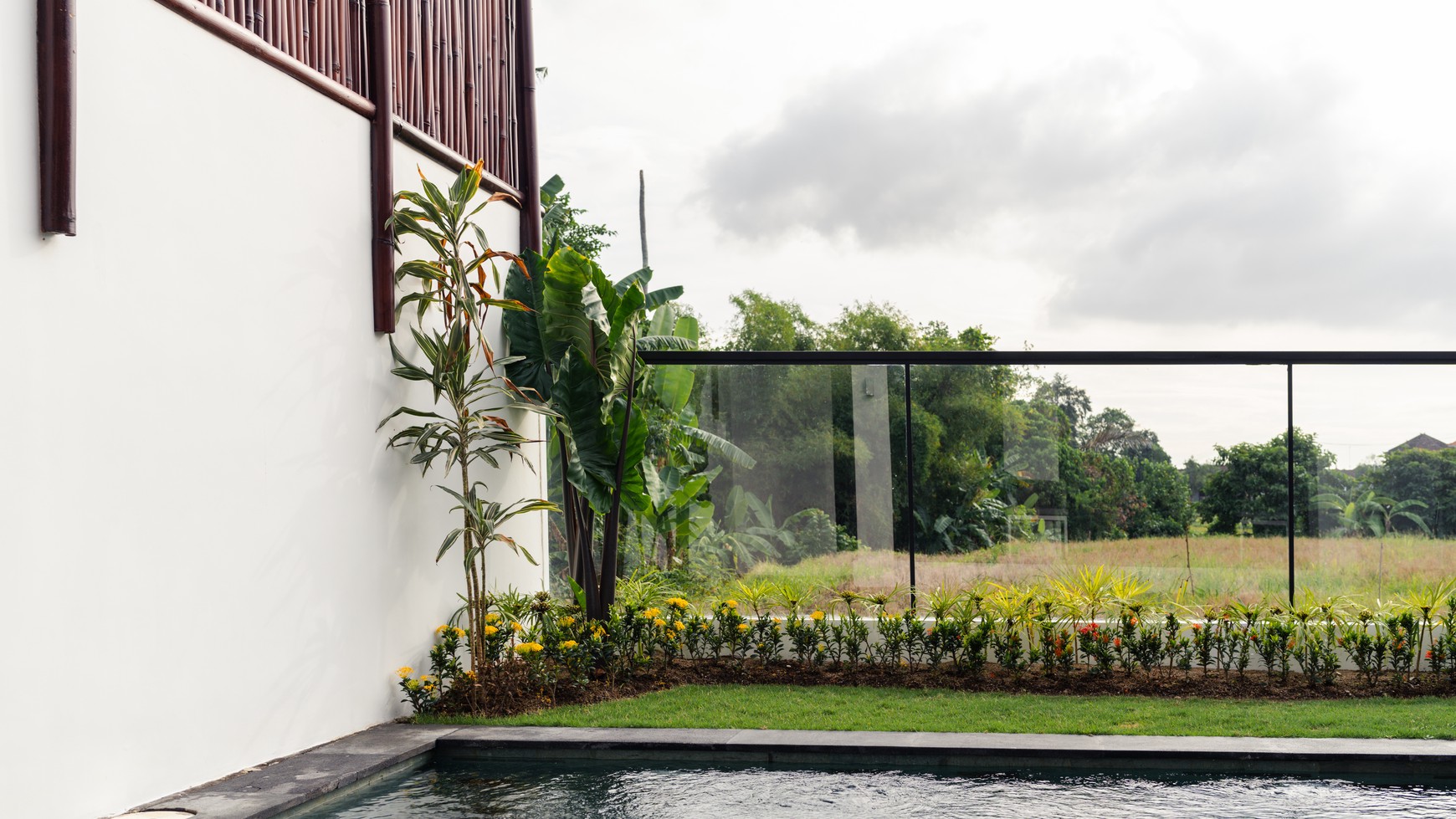 Villa 2 Bedrooms Leasehold In babakan Canggu Bali