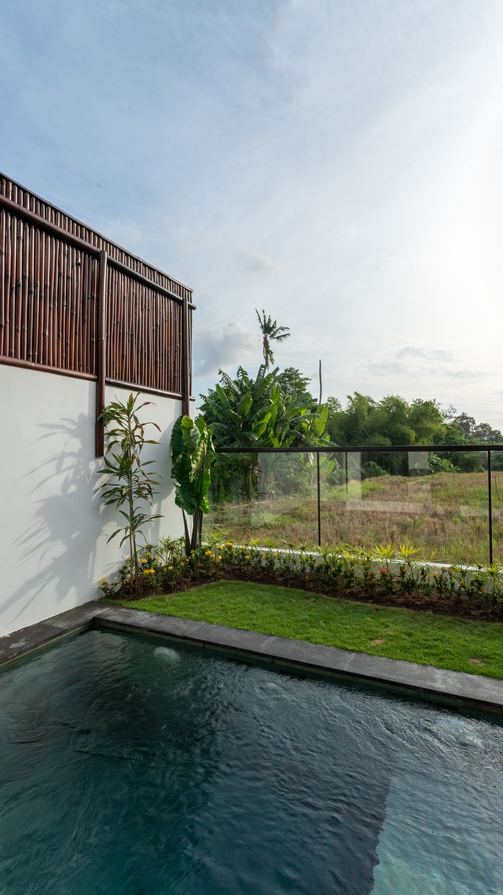 Villa 2 Bedrooms Leasehold In babakan Canggu Bali