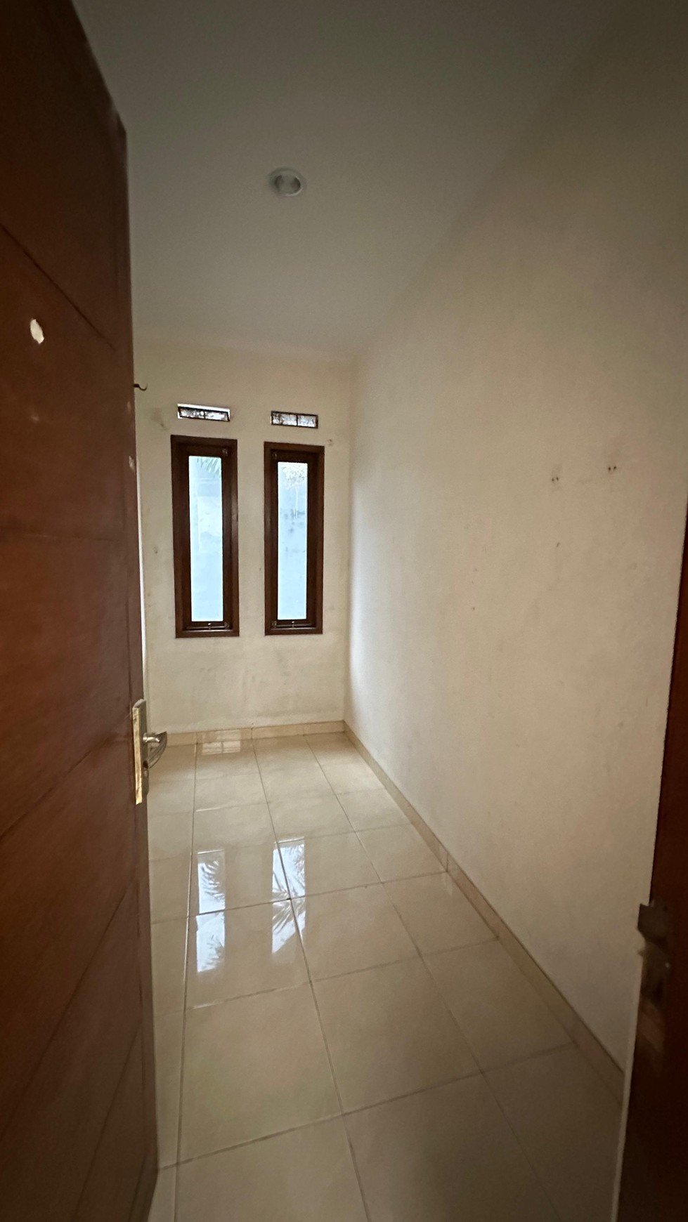 Rumah 2 Lantai di Sayap Suniaraja Bandung Kota