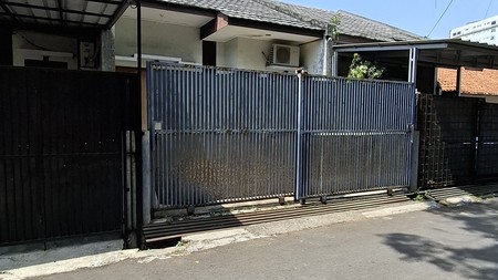 Rumah 3 kamar, dekat terminal LeuwiPanjang  , Murah