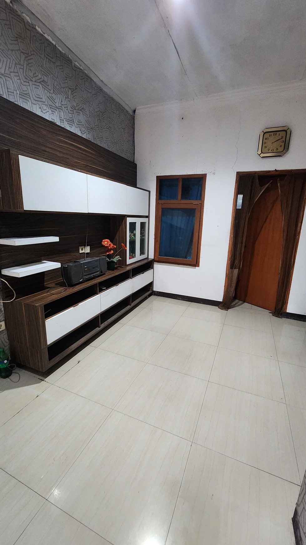 Rumah 3 kamar, dekat terminal LeuwiPanjang  , Murah