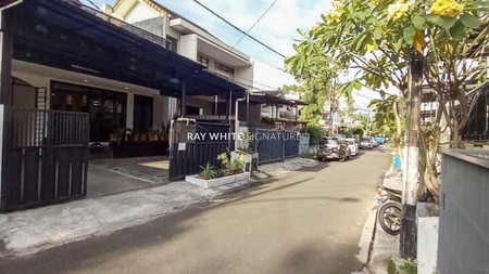 Rumah Siap Huni di Jl Alam Segar V Pondok Indah