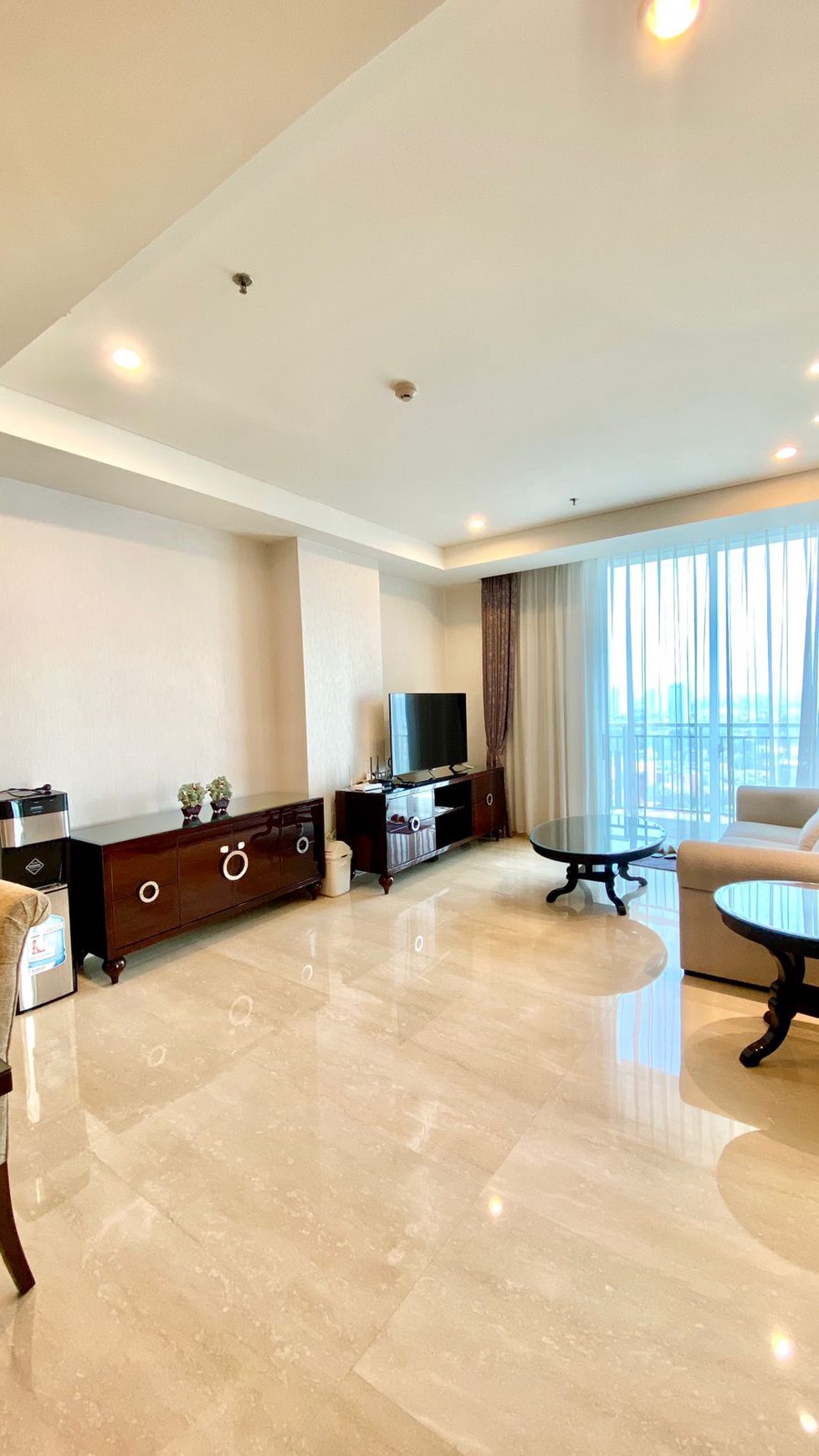 Pakubuwono House Luxurious Apartement