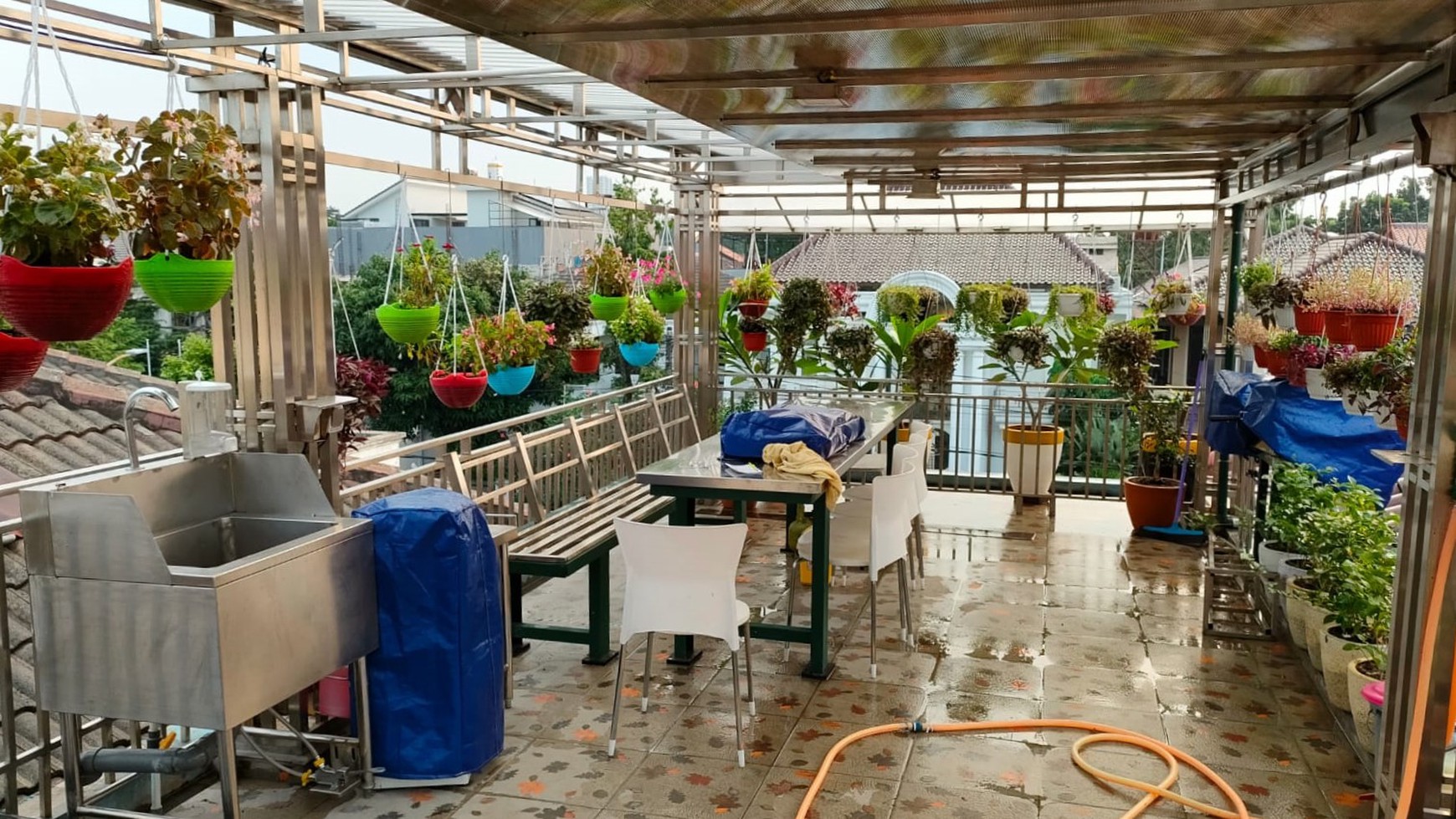 Rumah Hitung Tanah Area Cipete