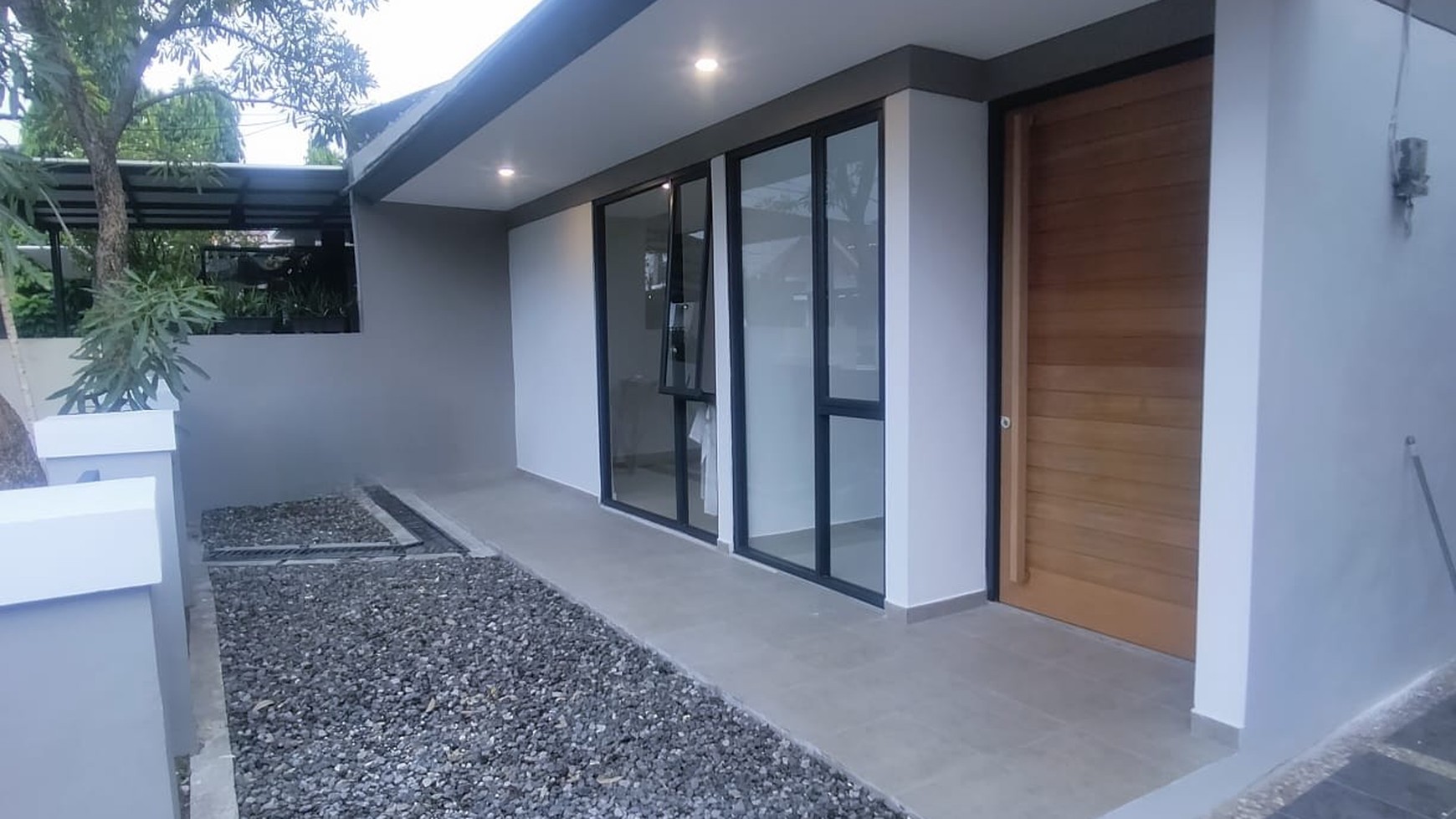 Rumah Hitung Tanah Area Cipete