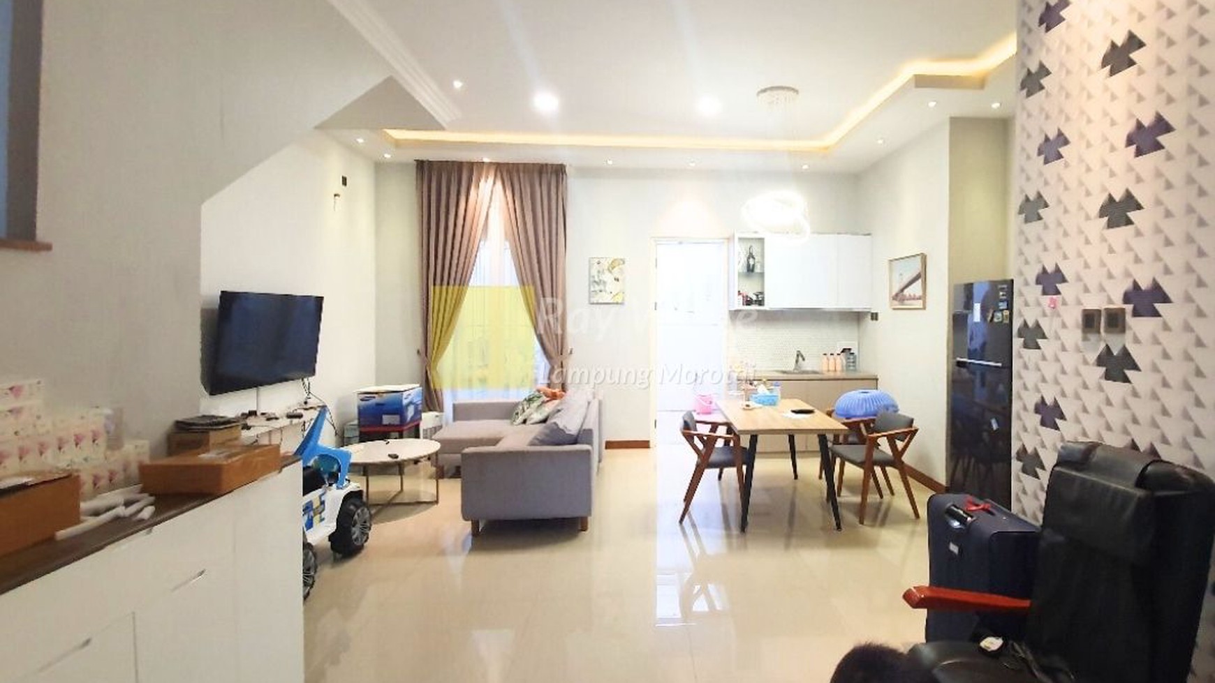 Rumah Hitung Tanah Area Cipete