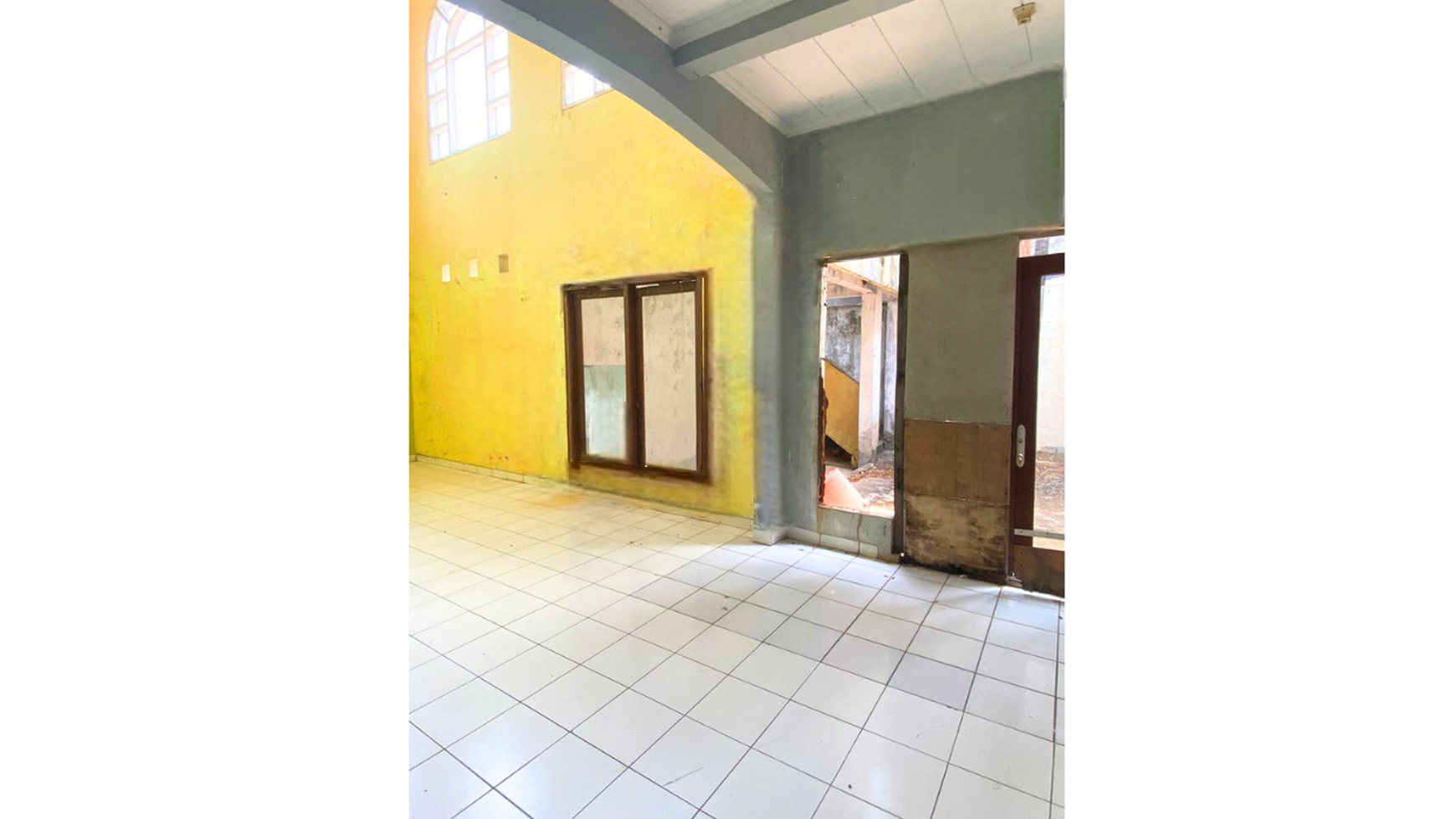 Rumah Hitung Tanah Area Cipete