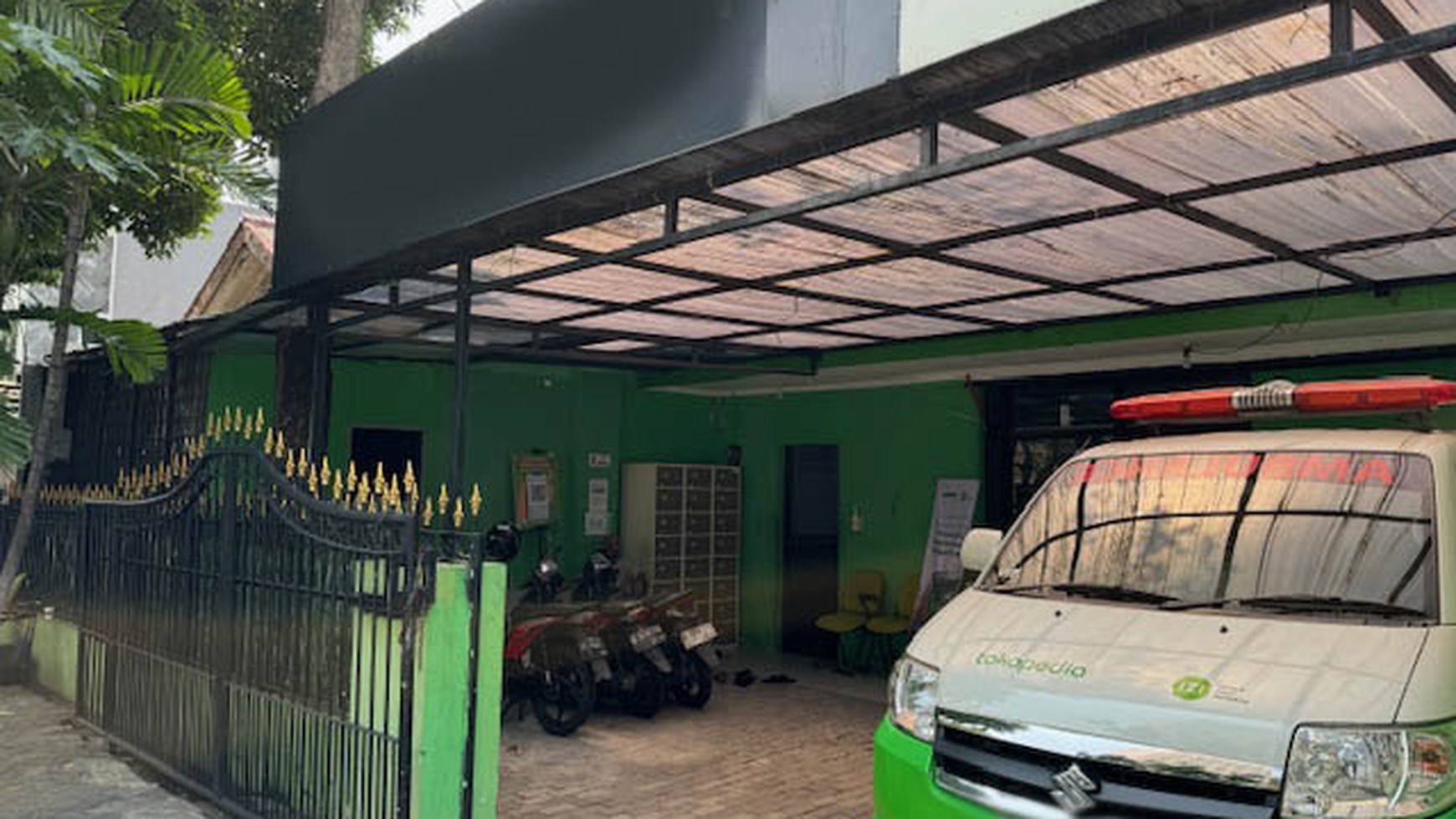 Rumah Hitung Tanah Area Cipete