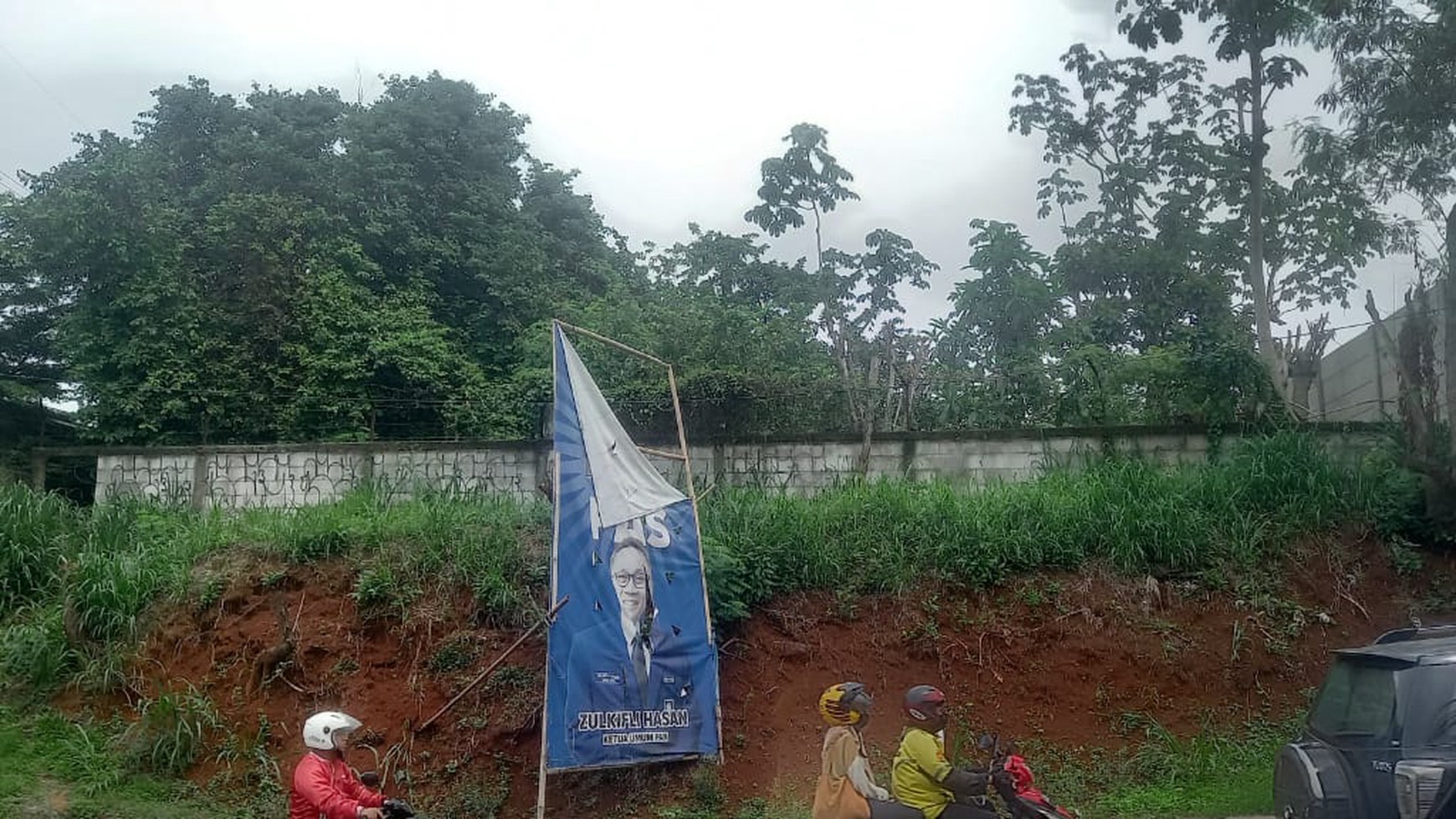 Rumah Hitung Tanah Area Cipete