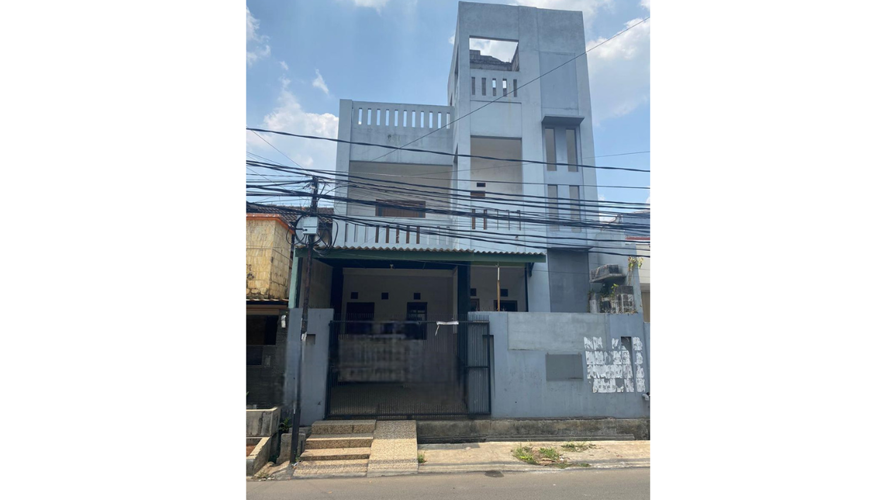 Rumah Hitung Tanah Area Cipete