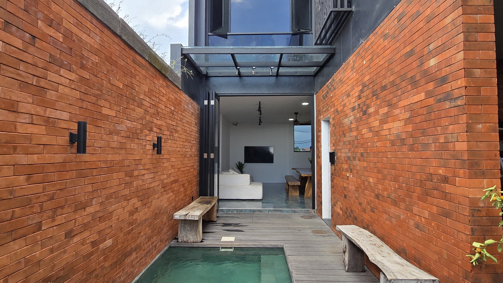 Rumah Hitung Tanah Area Cipete