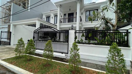 Rumah Bangunan Brand New Siap Huni Lokasi Strategis di Kebon Jeruk, Jakarta Barat.