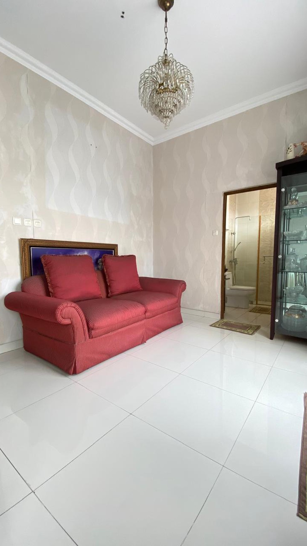 Rumah Super Cozy  Semi Furnished di Villa Cinere Mas