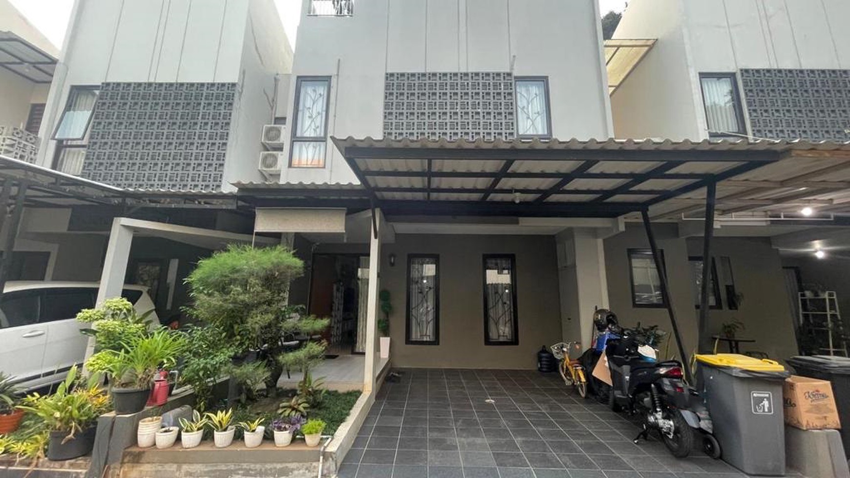 Rumah 2 Lantai Siap Huni dalam Cluster Exclusive dan Strategis