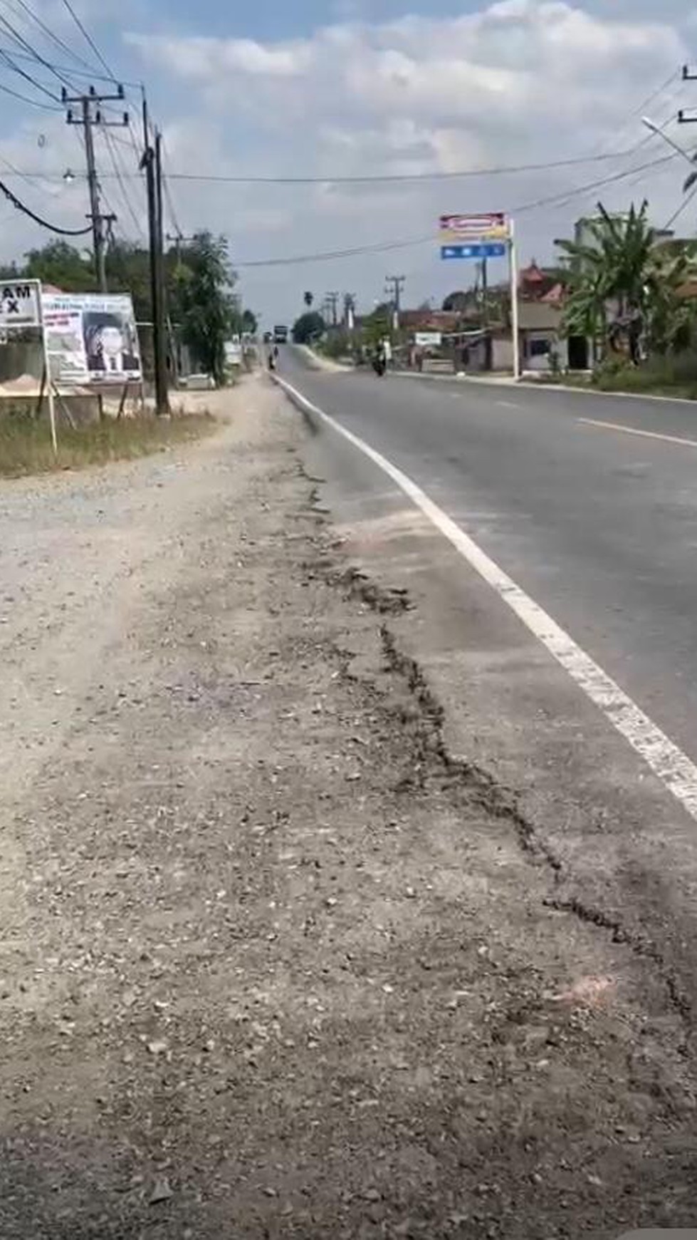 Tanah kosong dijalan Lintas Sumatera Menggala Tulang Bawang Lampung