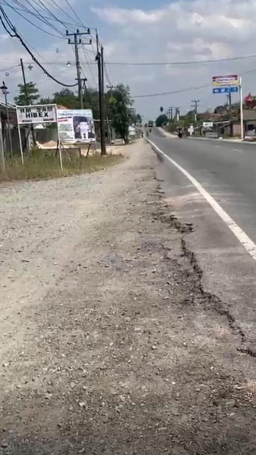 Tanah kosong dijalan Lintas Sumatera Menggala Tulang Bawang Lampung