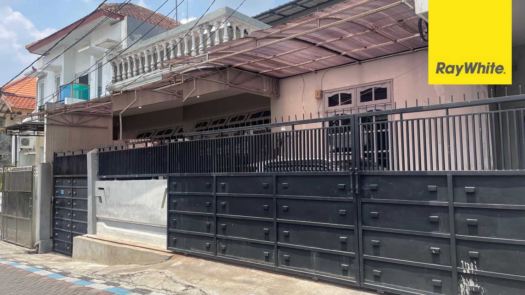 Dijual Rumah 2 lantai SHM di Manukan Tirto Surabaya