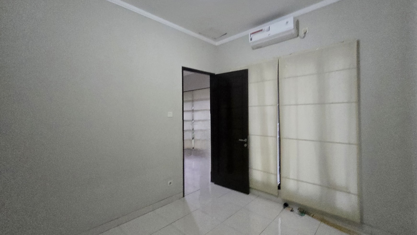 Rumah Bagus Siap Huni dan Asri di Emerald Residence, Bintaro Sektor 9 