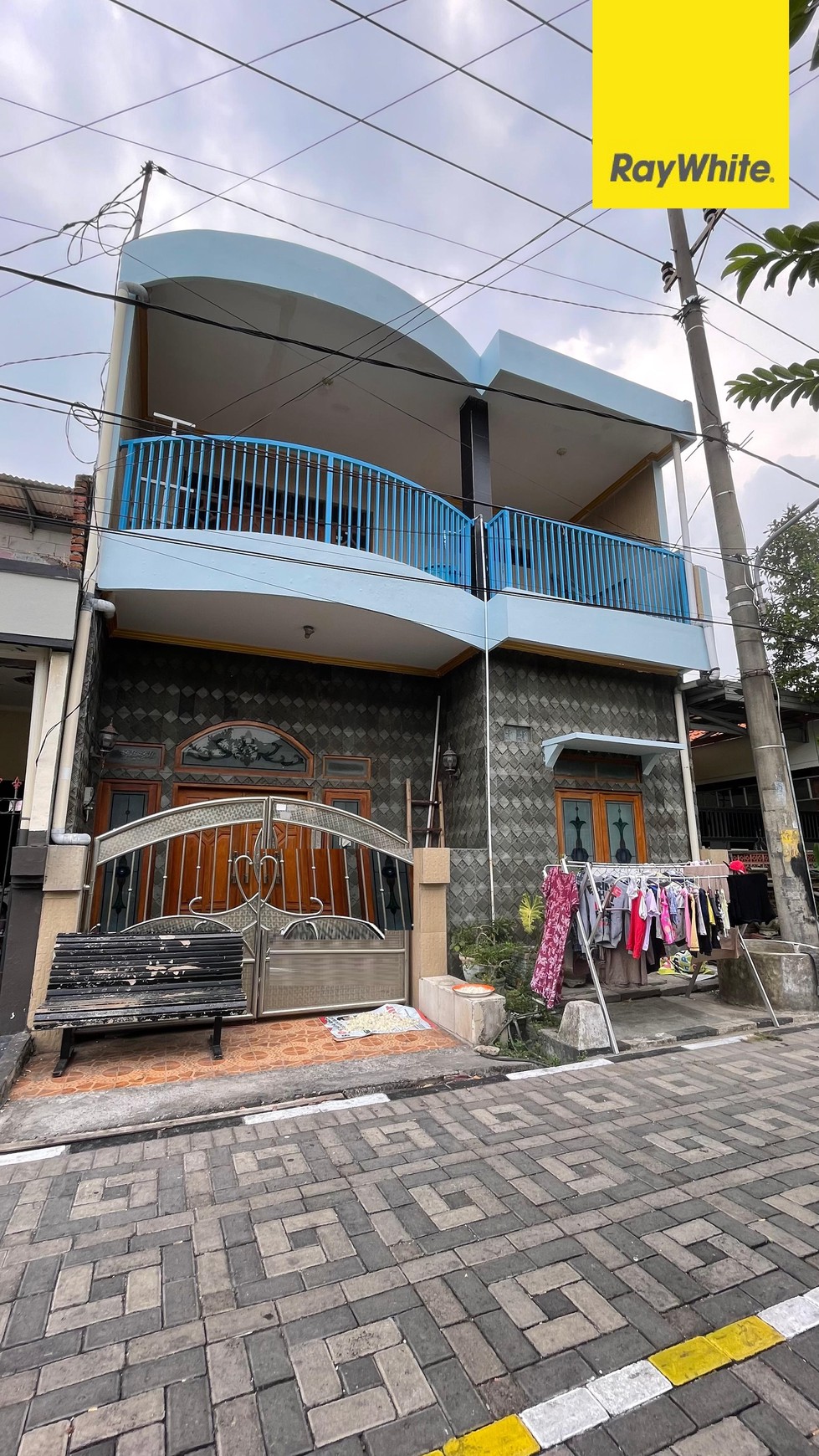 Dijual Rumah 2 lantai di Jl Bangkingan Surabaya Barat