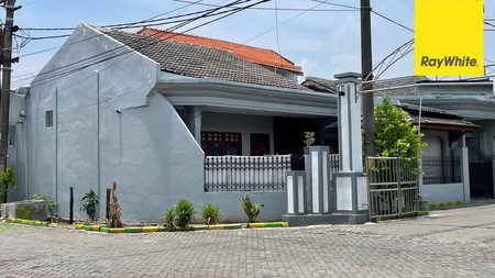 Dijual Rumah 2 lantai di Wisma Lidah Kulon Surabaya