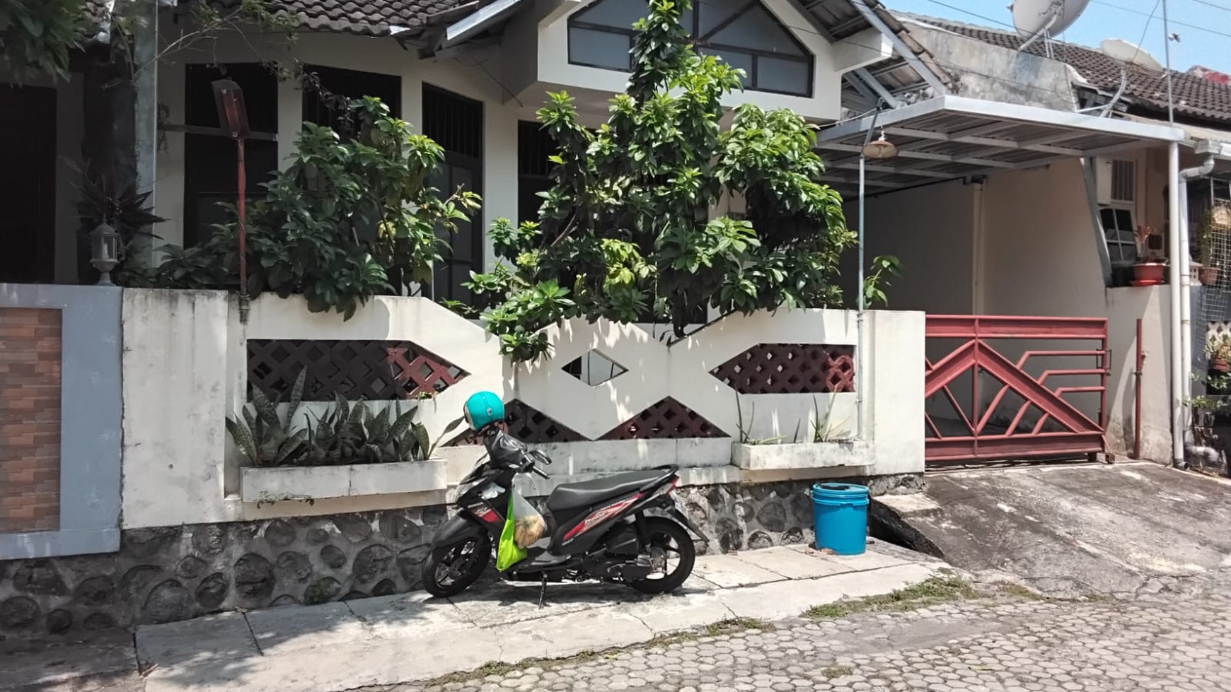 Rumah Tinggal Dalam Perum Villa Gading Estate Ngemplak Sleman 