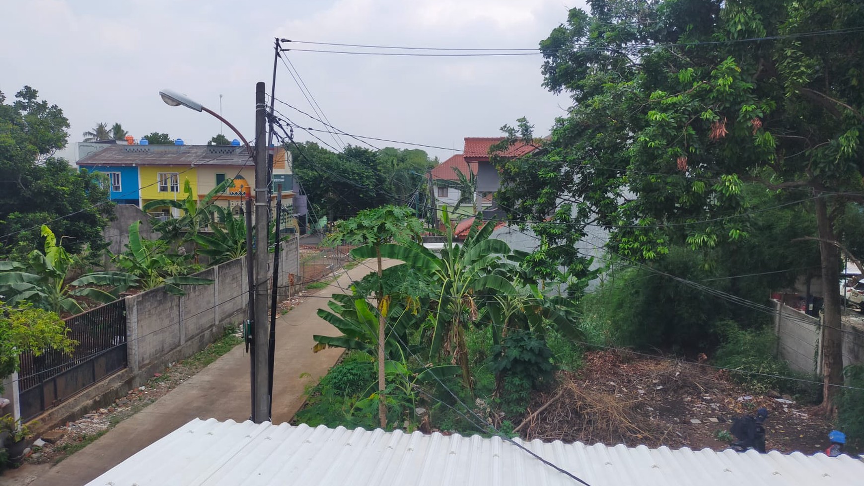 Rumah baru  2 lantai  Siap Huni di dalam cluster Palm Resisdence jalan Kranggan Permai Jatiwarna Bekasi