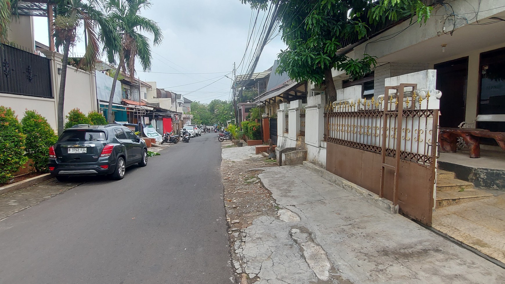 Dijual Rumah Nyaman di Daerah Tebet Barat