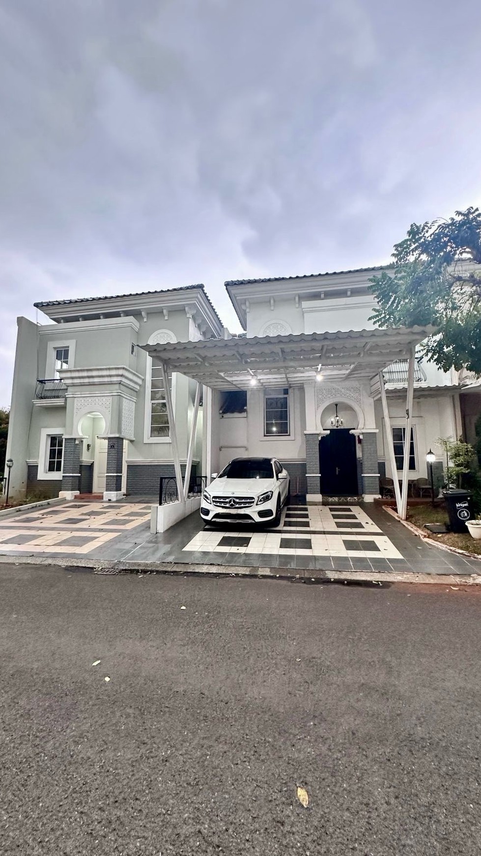 Dijual  Rumah di Gading Serpong, Cluster Alicante