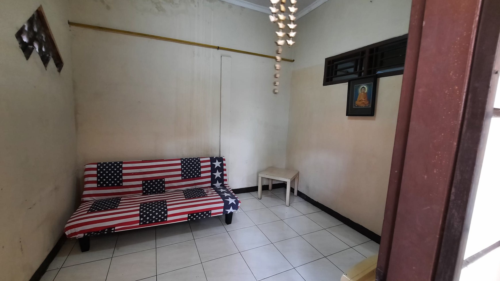 Dijual Rumah Jalan Anggrek , CIbodas _ Tangerang