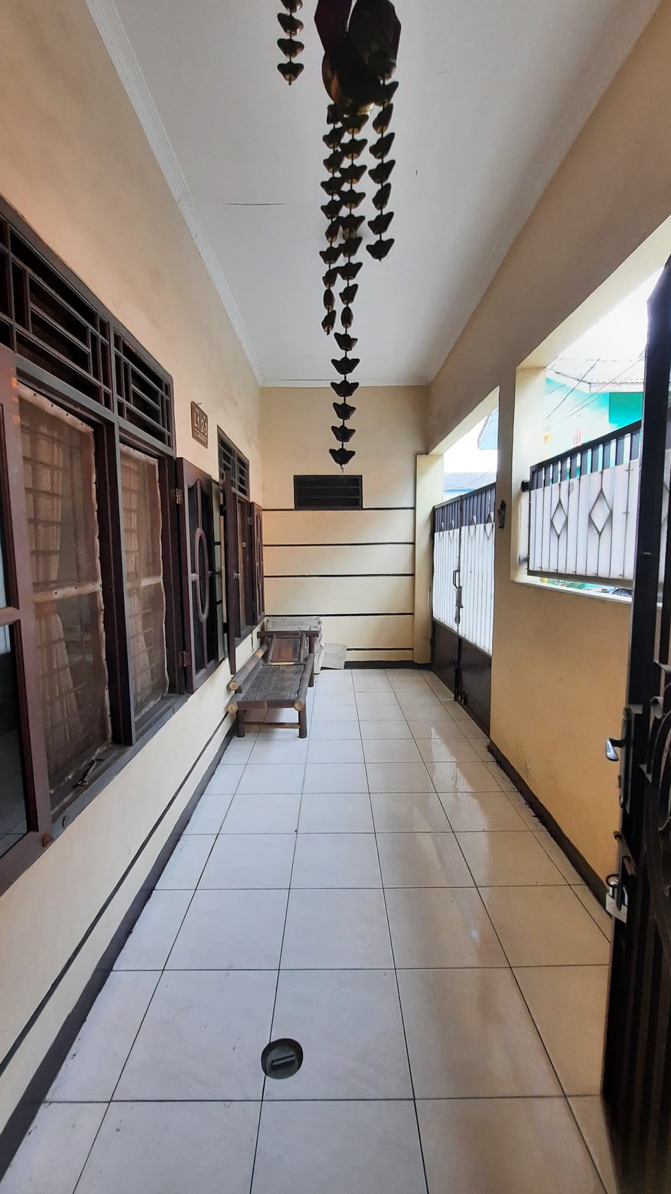 Dijual Rumah Jalan Anggrek , CIbodas _ Tangerang