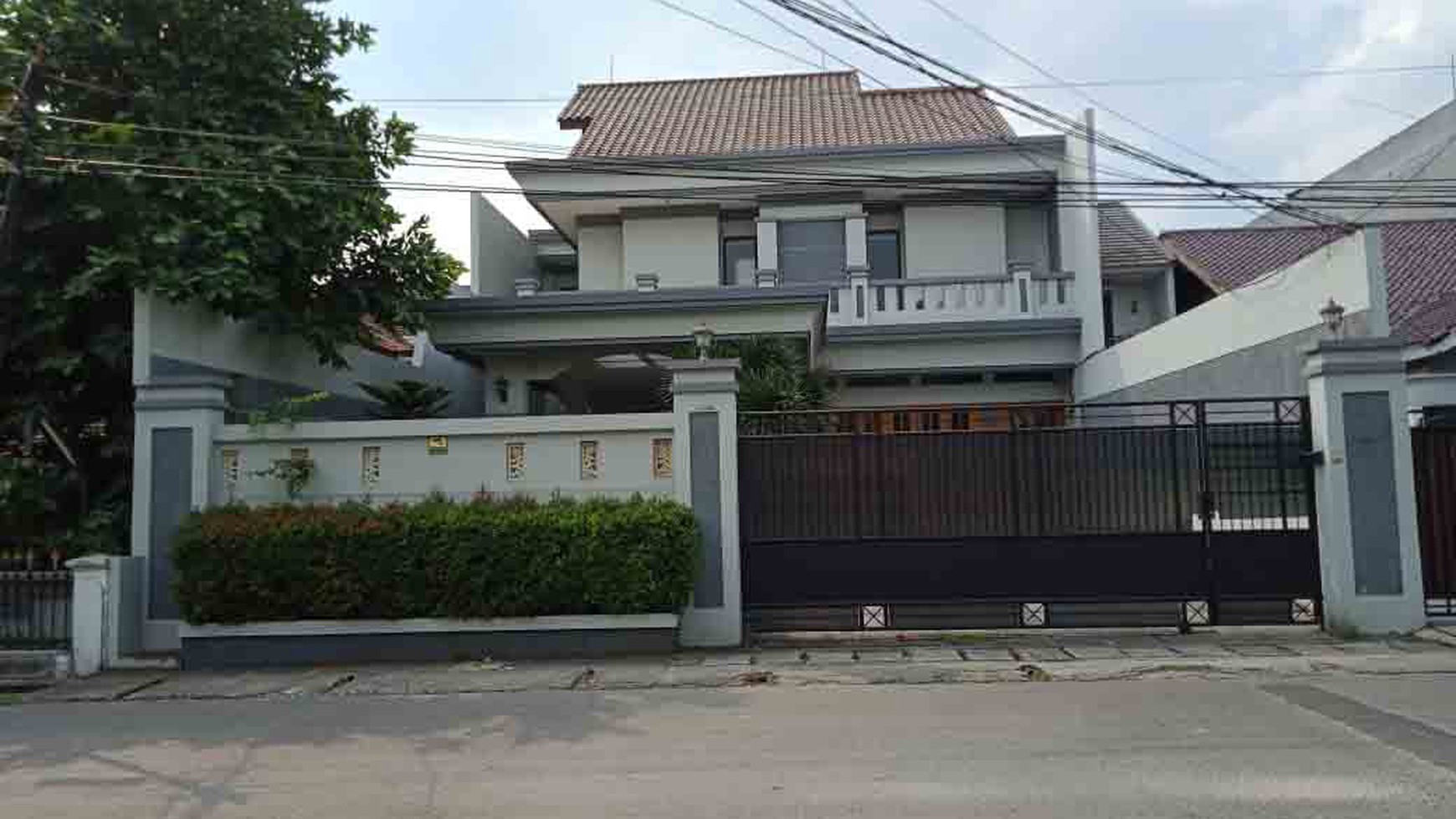 Dijual Rumah Mewah Lokasi Premium dan Kondisi Siap Huni @Cilandak