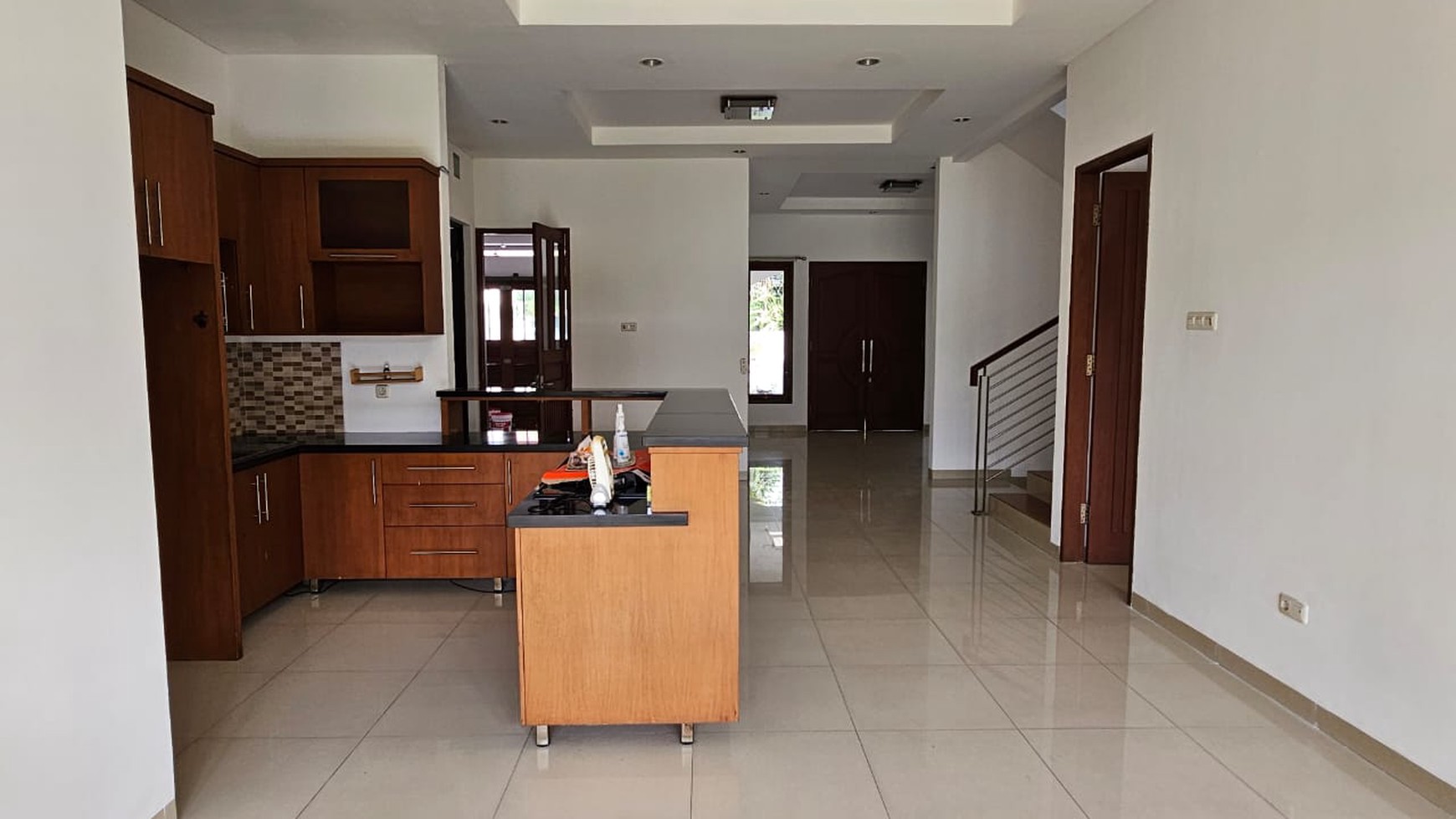 Dijual Rumah Mewah Lokasi Premium dan Kondisi Siap Huni @Cilandak