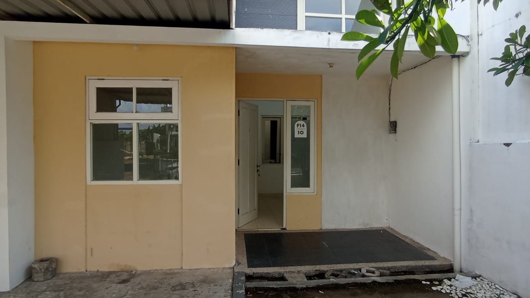 Di Jual Termurah Rumah Minimalis, Strategis & Bebas Banjir di Surabaya Timur