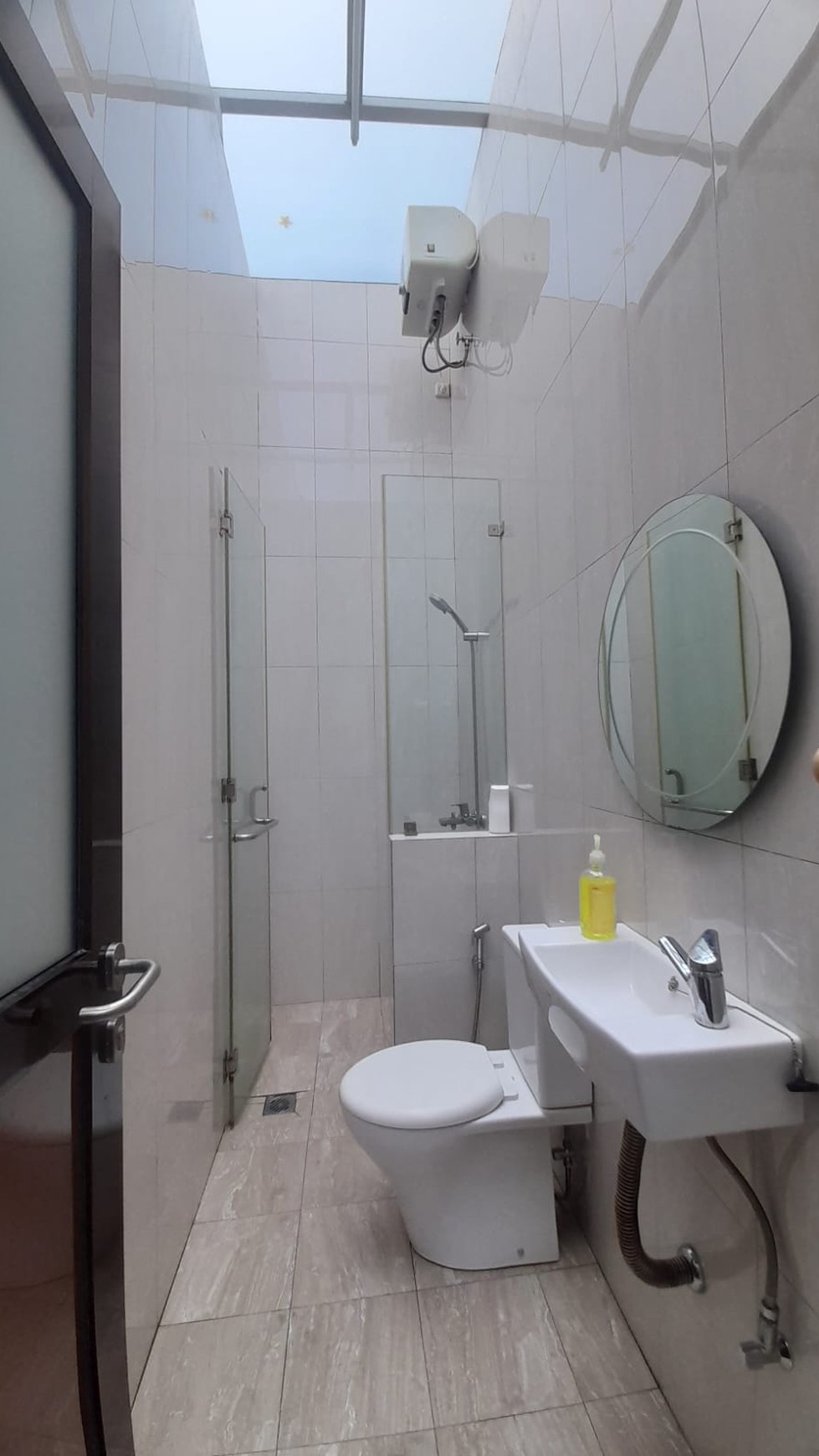 Rumah Hitung Tanah Area Cipete