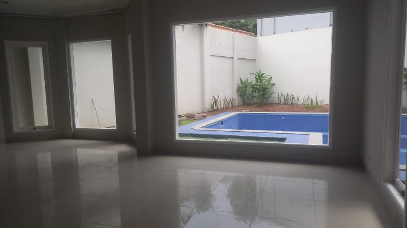Disewa Rumah di menteng 