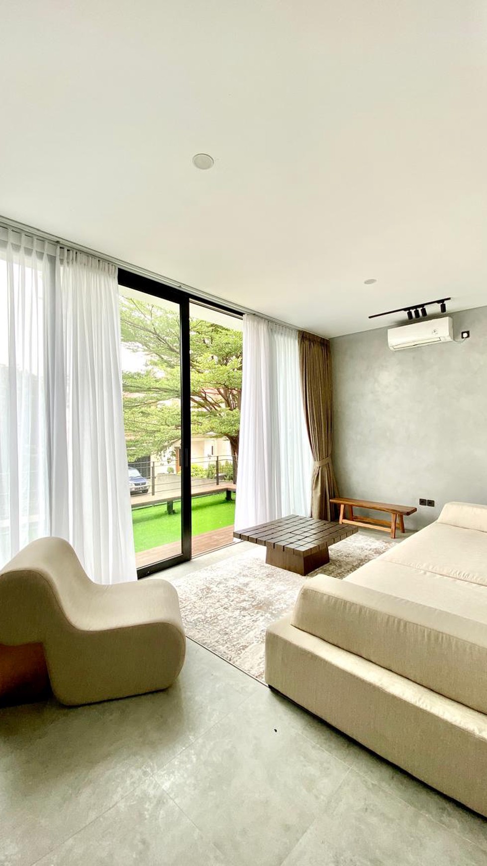 Dijual Rumah Baru Dalam Townhouse Elite Kemang Ampera