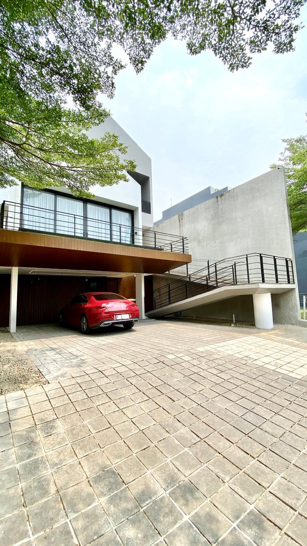 Dijual Rumah Baru Dalam Townhouse Elite Kemang Ampera