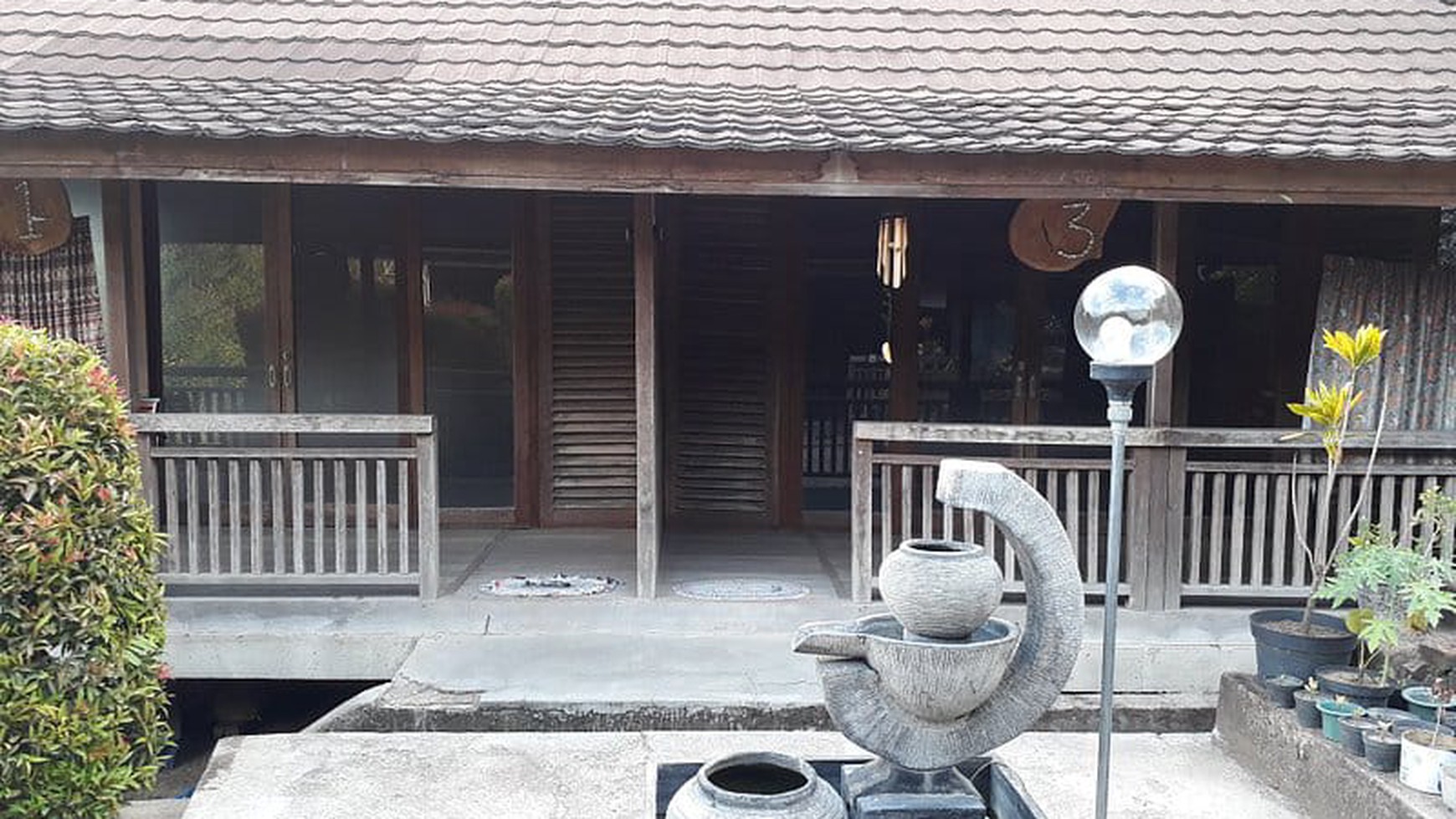 Dijual Ex Hotel Labuan Bajo Manggarai Barat NTT Indonesia - BEST view Gunung , LAUT Strategis dekat Bandara Udara, Pelabuhan , Komersial area Jalan UTAMA Labuan Bajo
