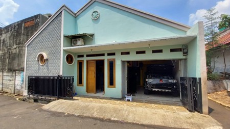 Rumah minimalis 1 lantai, di Veteran