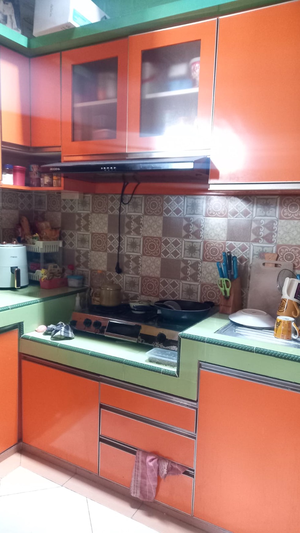 Rumah minimalis 1 lantai, di Veteran