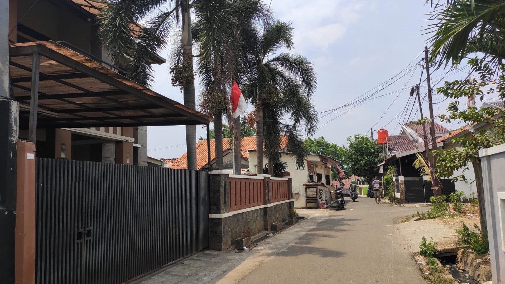 Rumah bagus, Rapi lingkungan aman dan nyaman di Pondok Aren