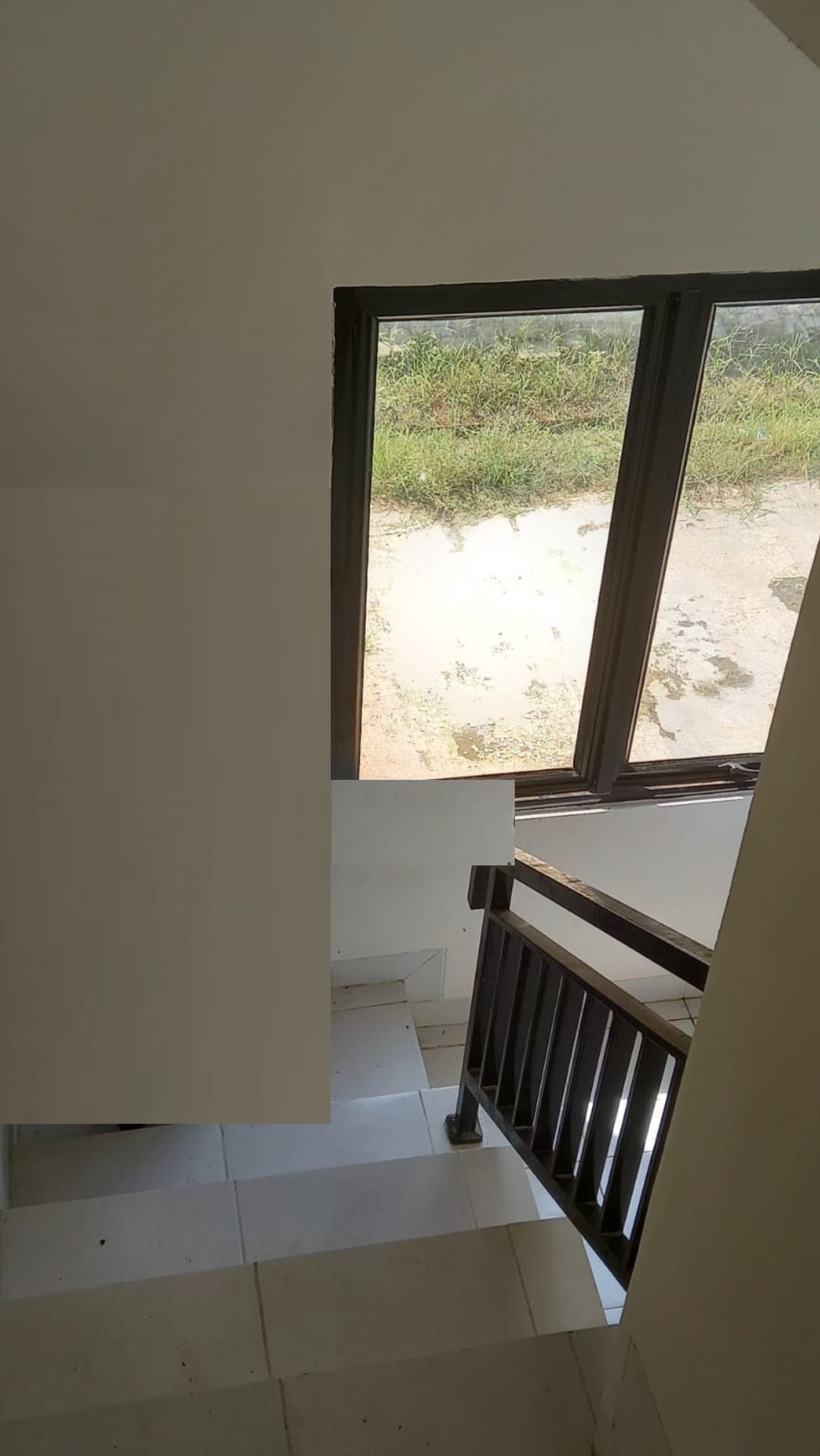 Rumah minimalis siap huni dalam cluster di Gunung sindur