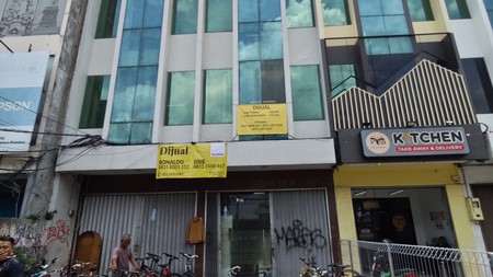 Ex Kantor Lokasi Strategis Area Komersil Pasar Rumput Jakarta Selatan