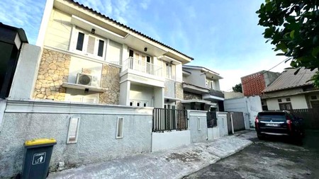Rumah Bagus Di Bukit Cirendeu, Jl Bukit Cirendeu Tangerang Selatan